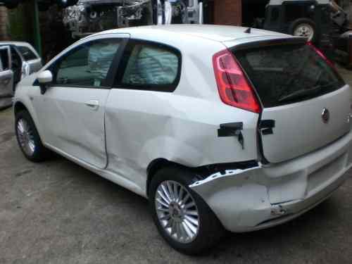 Fiat Punto Door Handle Outer Front Drivers Side -  - Fiat Punto 2009 Petrol 1.2L 2005--2018 Manual 5 Speed 3 Door Electric Mirrors, Electric Windows Front, Alloy Wheels 15 inch, White
